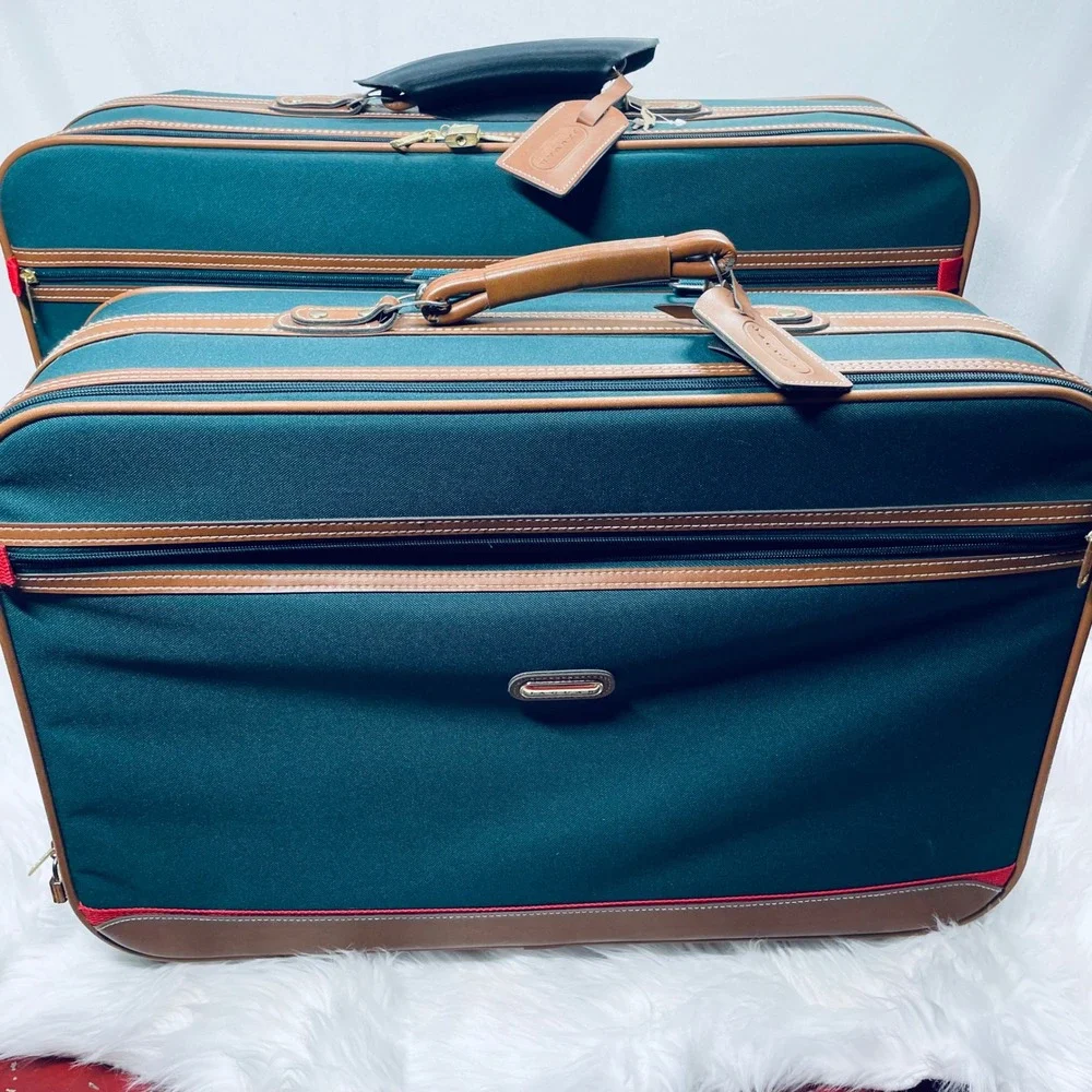 Jaguar Rolling Suitcase Green Canvas Faux Leather Large Vintage Bag